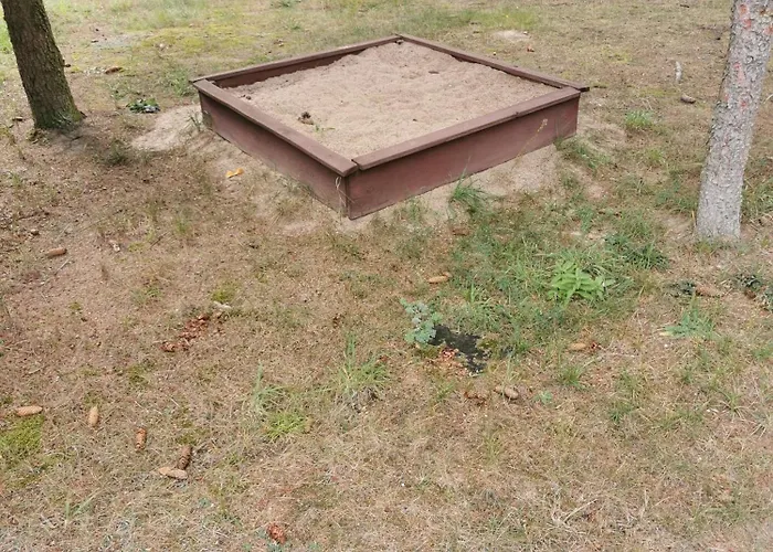 Drewniane Alpejskie Alpesi faház Świętne