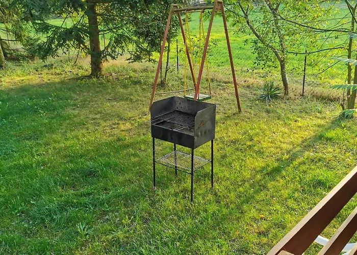 Drewniane Alpejskie Chalet Swietne